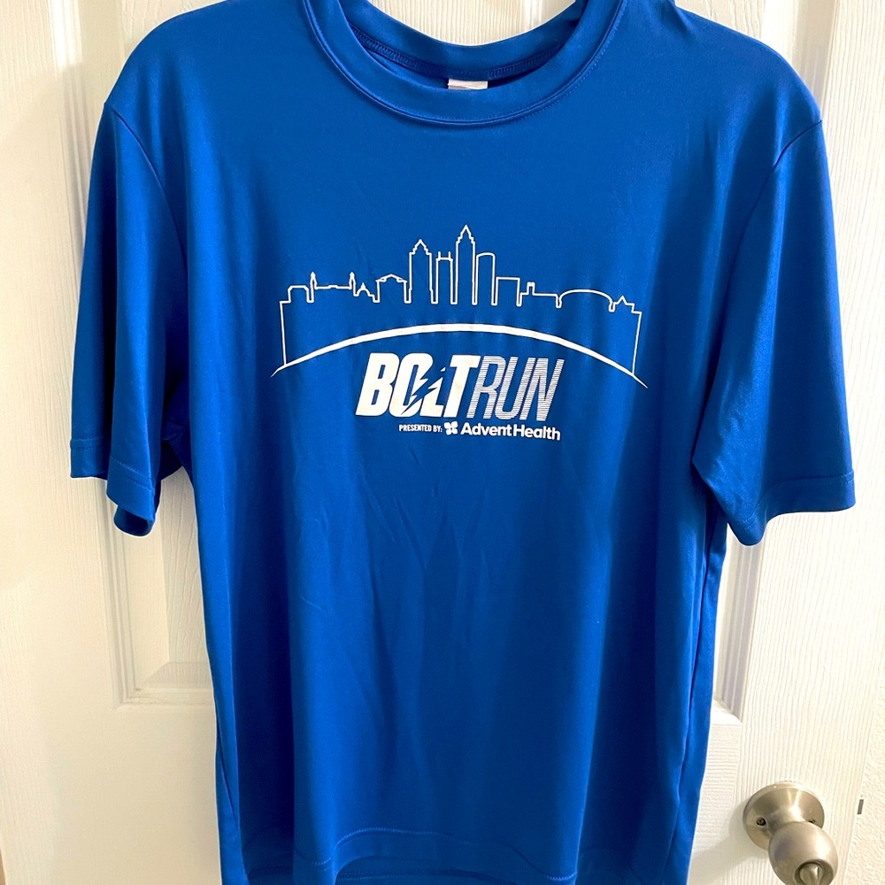 Exclusive Bolt Run DryFit Tee Tampa Bay Lightning 2023